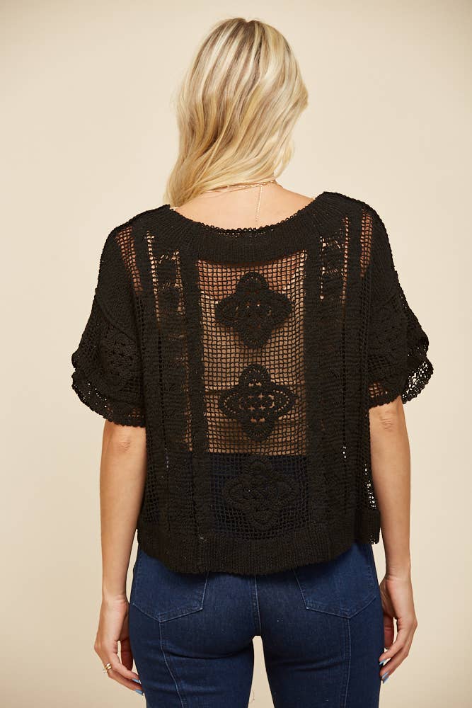 FINAL SALE- SHORT SLEEVE CROCHET KNIT TOP BLACK 926 WEST