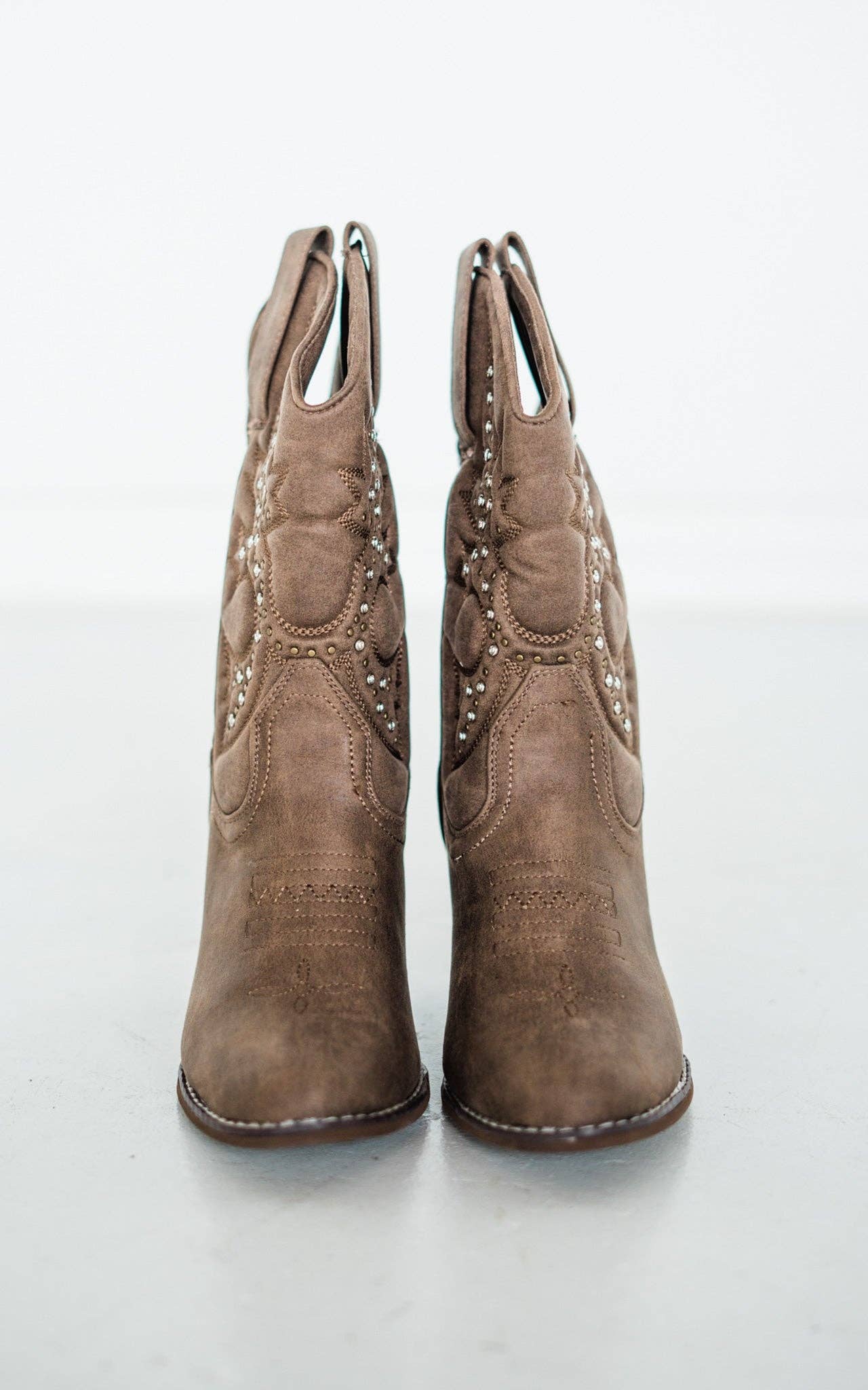 Houston Western Boots in Taupe Naughty Monkey