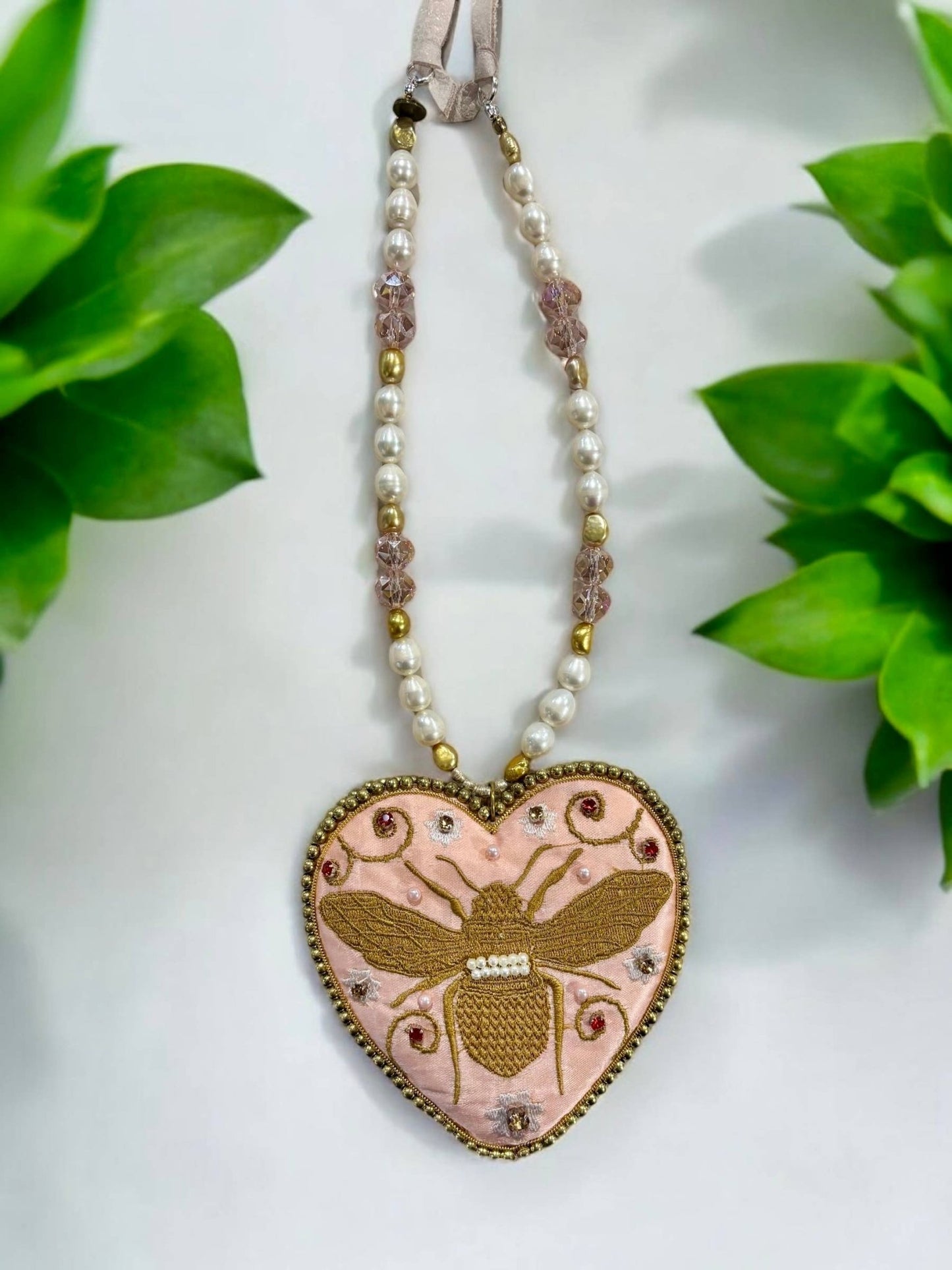 Embroidered Satin Velvet Bee Necklace - 926 West