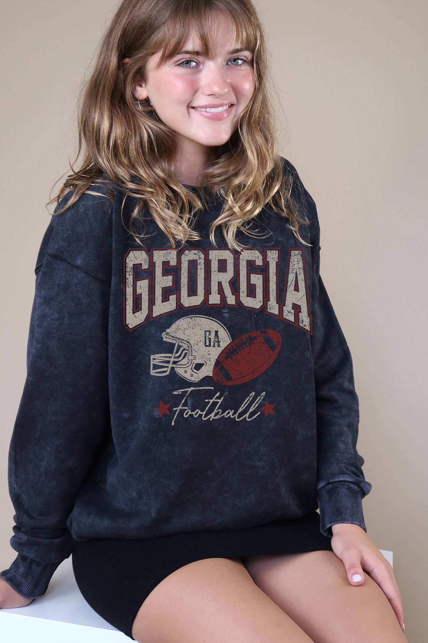 GEORGIA FOOTBALL MINERAL GRAPHIC BRUSHED SWEATSHIRTS Rustee Clothing