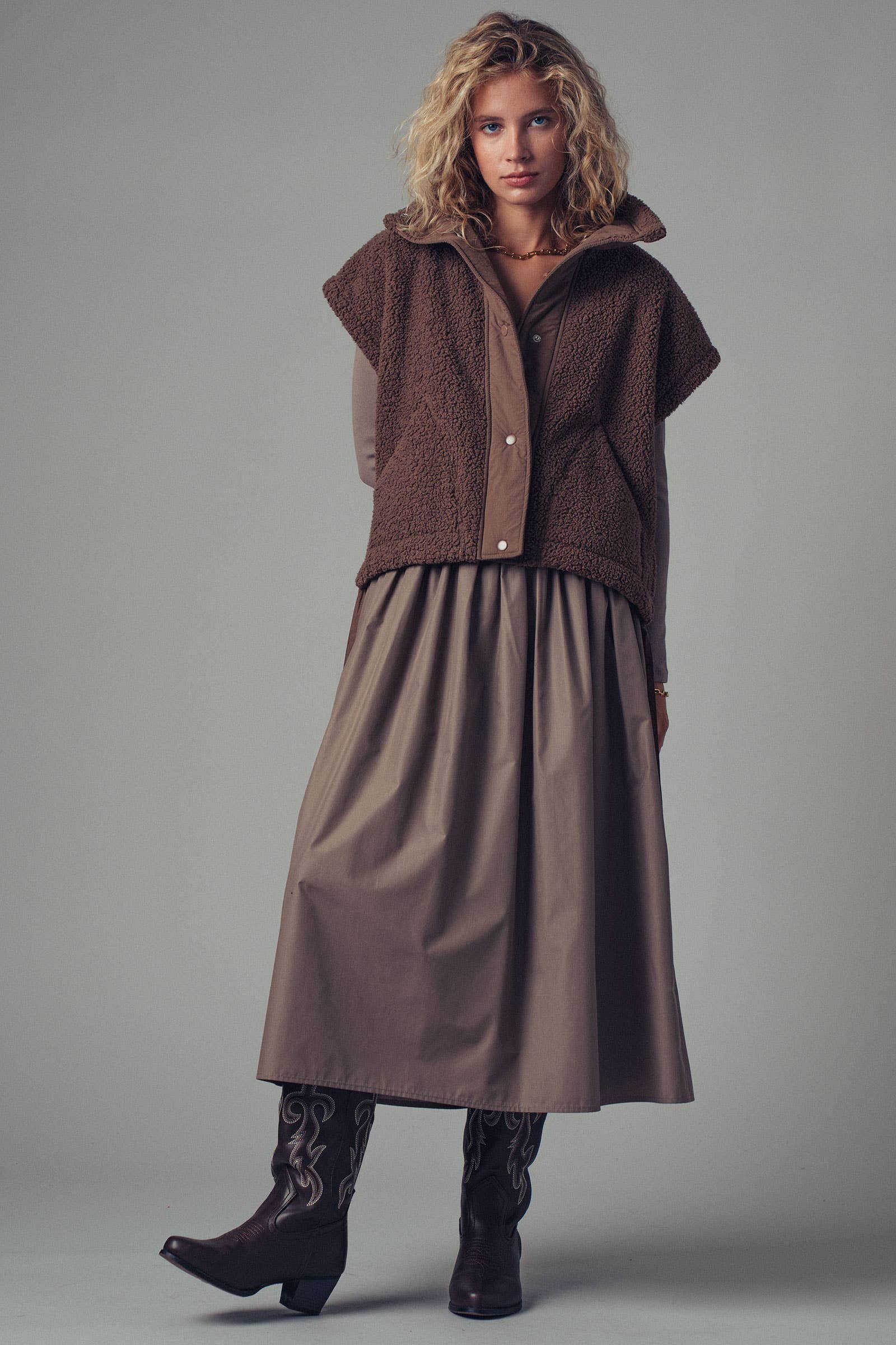 Quilted Collar Boxy Sherpa Vest Urban Daizy