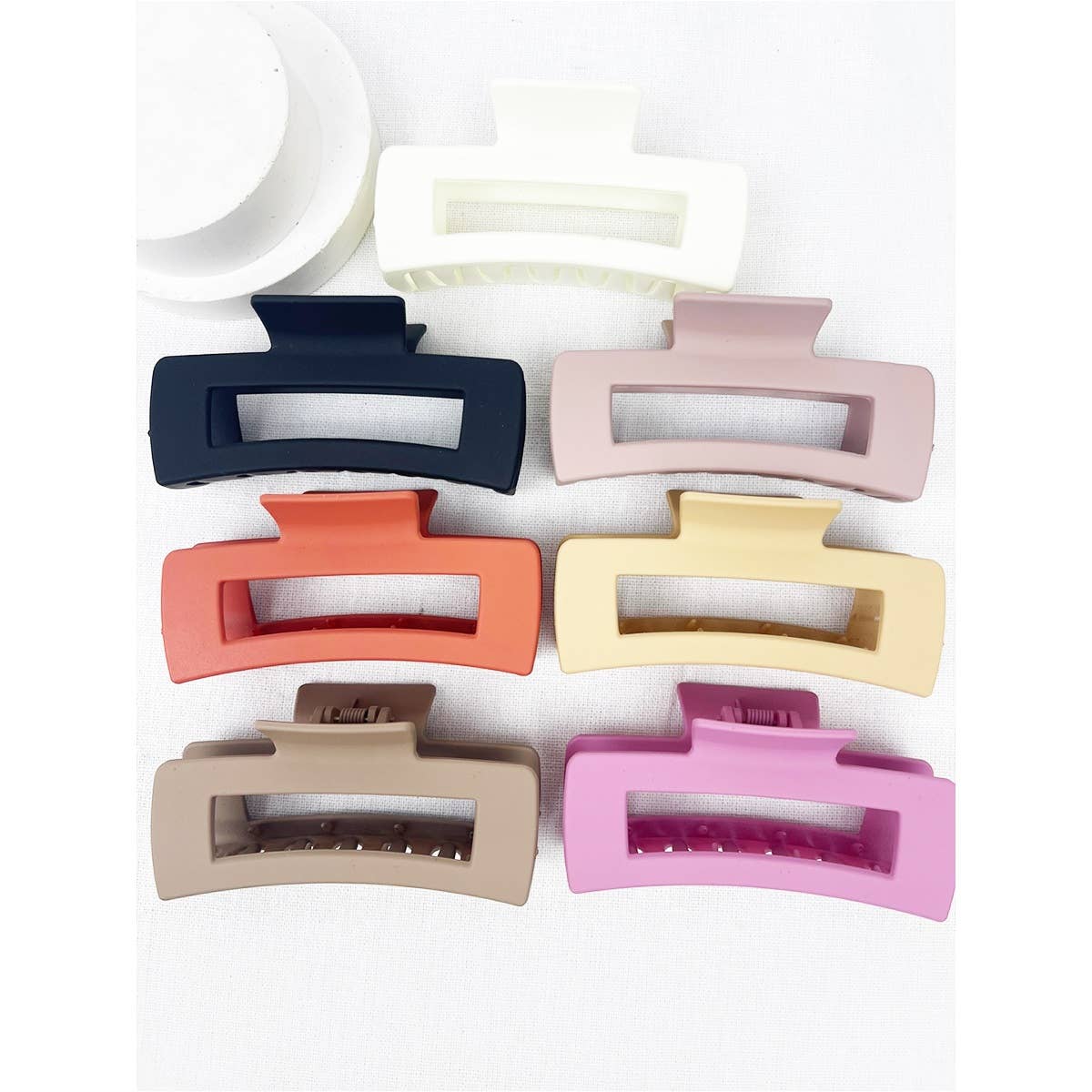 Matte Large Cut Out Rectangle Hair Claw