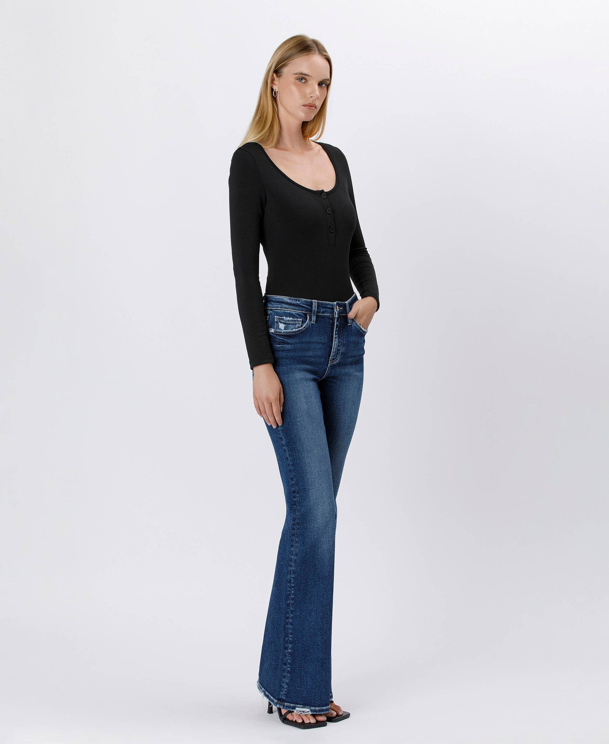 HIGH RISE FULL LENGTH FLARE JEANS LV1524 Lovervet by VERVET