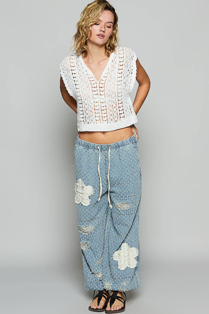 V-neck sleeveless solid crochet top