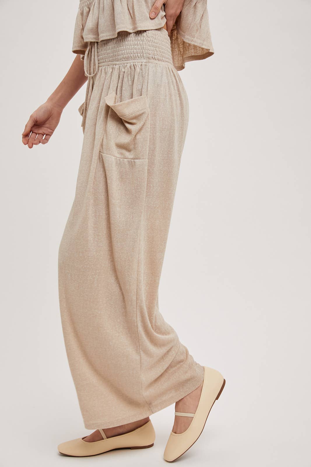 RELAXED KNIT SMOCKED TOP AND WIDE PANTS SET