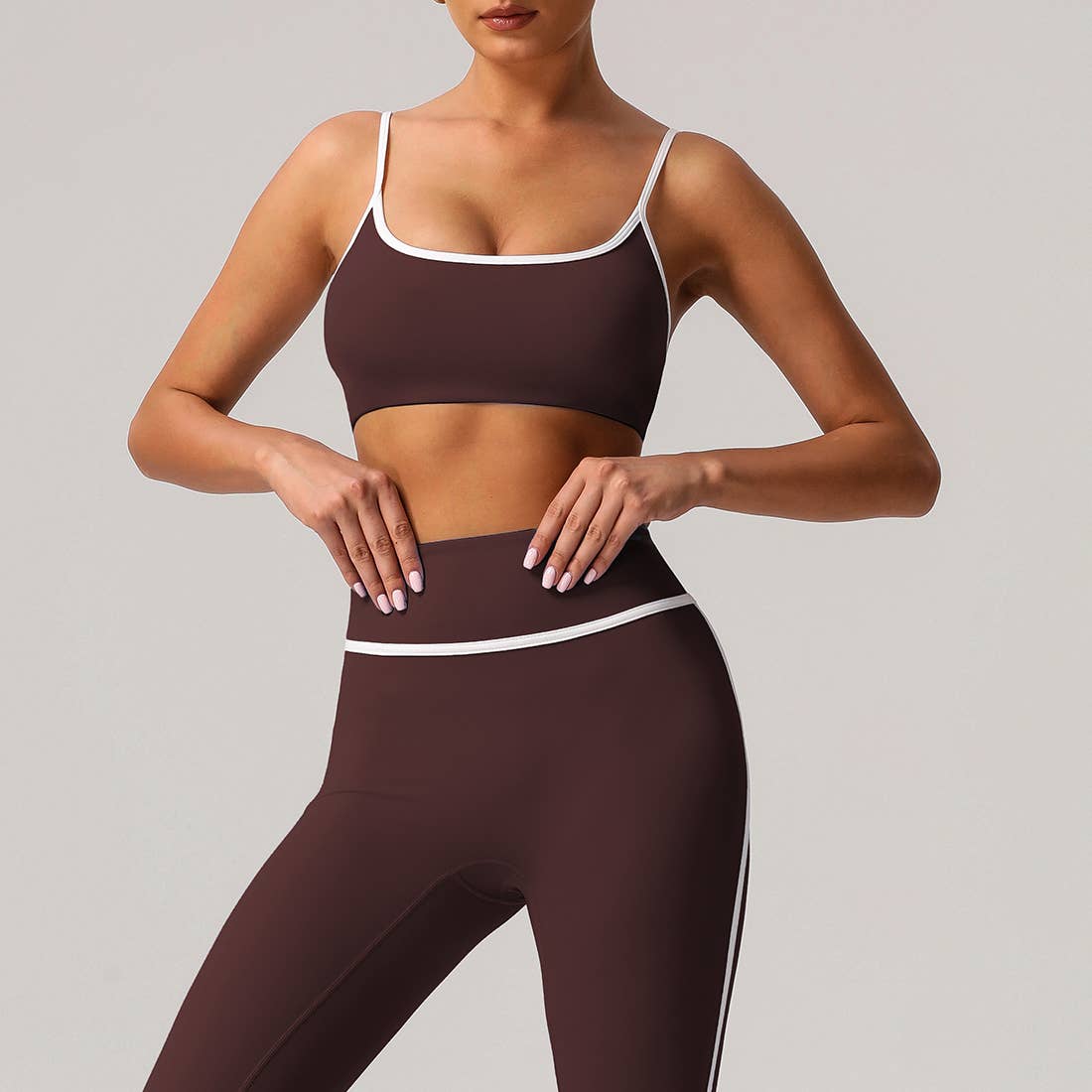 Women Contrast Color Classic Design Mid-Support Sport Bra Sodalemon