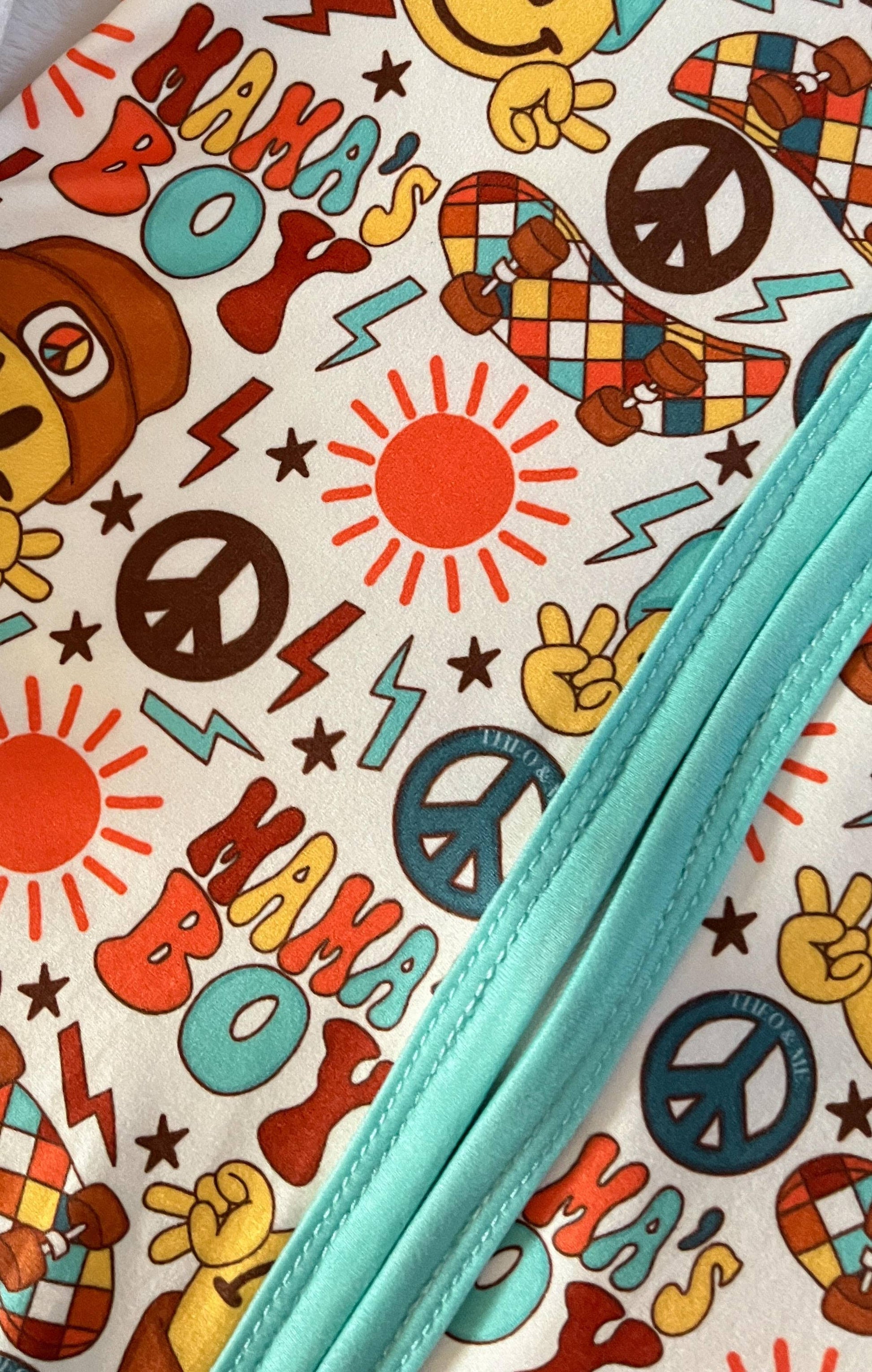 Boy Mama Peace Sign Emerson+Ivory