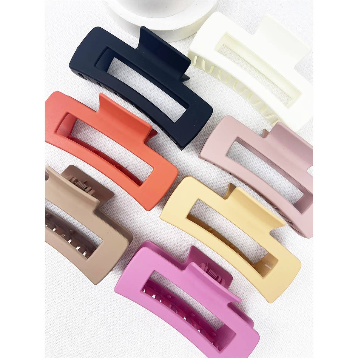 Matte Large Cut Out Rectangle Hair Claw