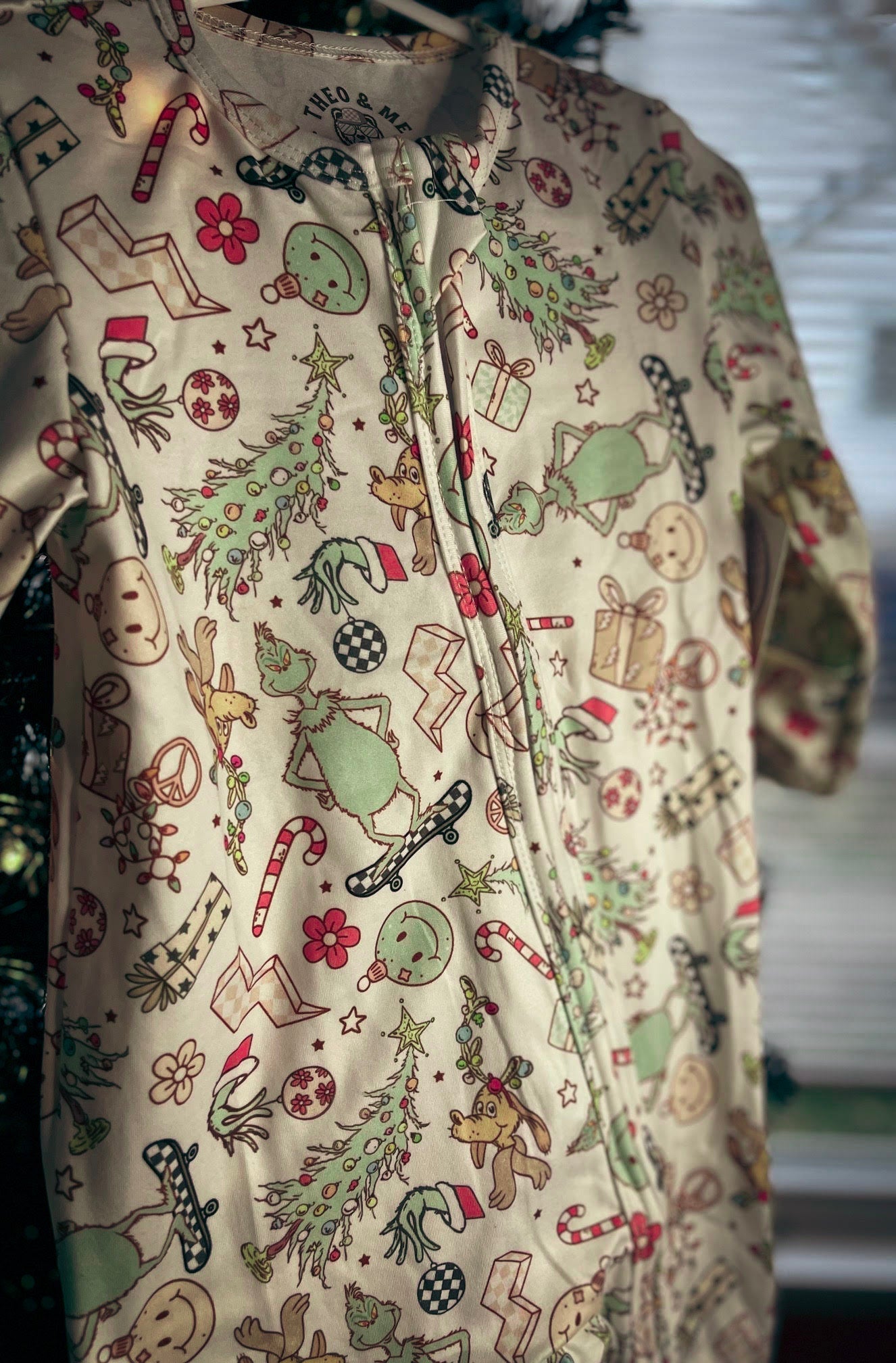 Retro Grinch Skateboards Emerson+Ivory