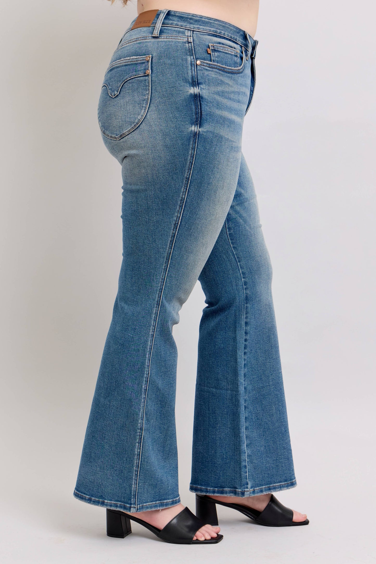 MR Tummy Control Vintage Wash Judy Blue Jeans