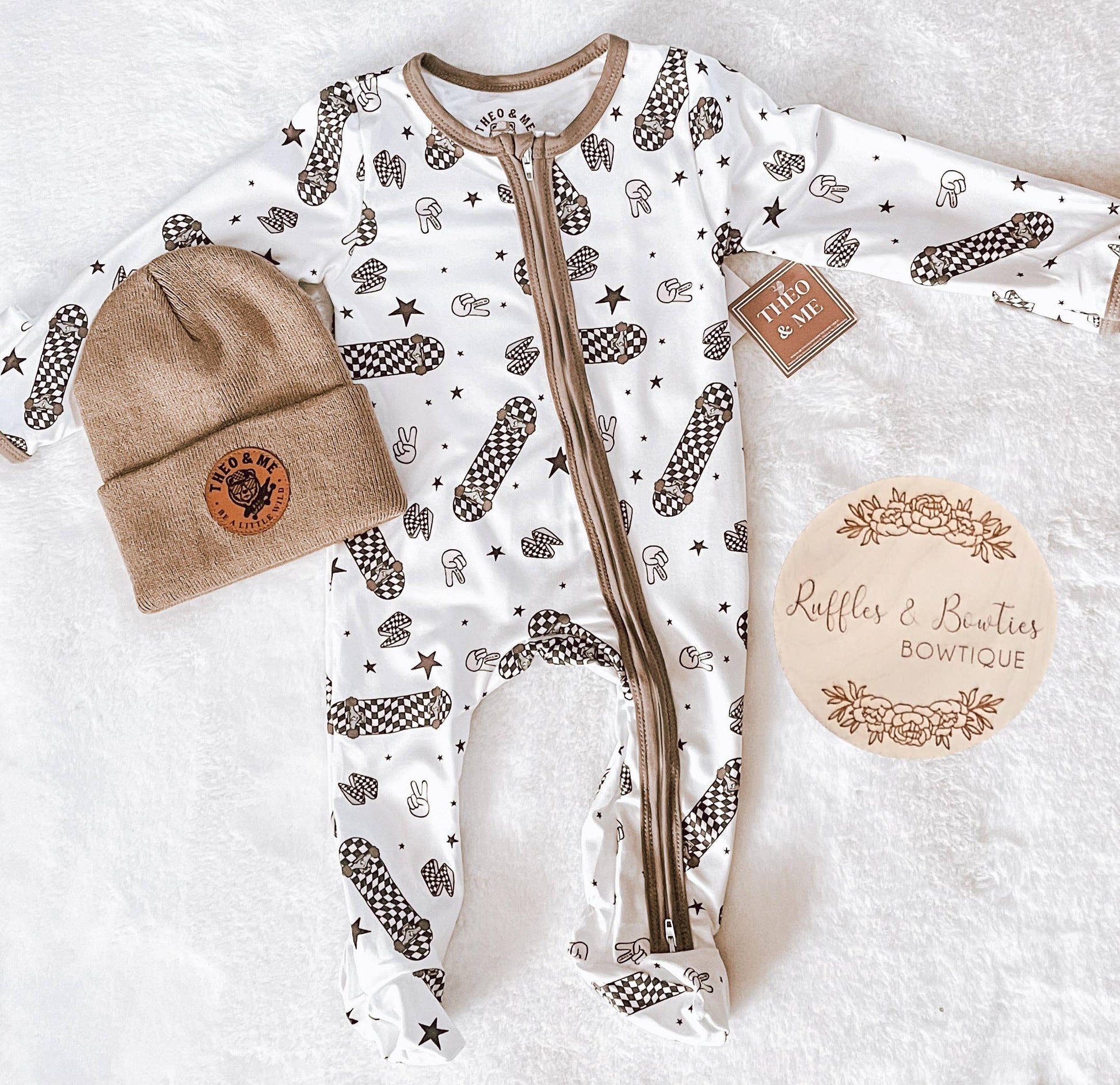 Checker Skate Board Peace Sign Emerson+Ivory