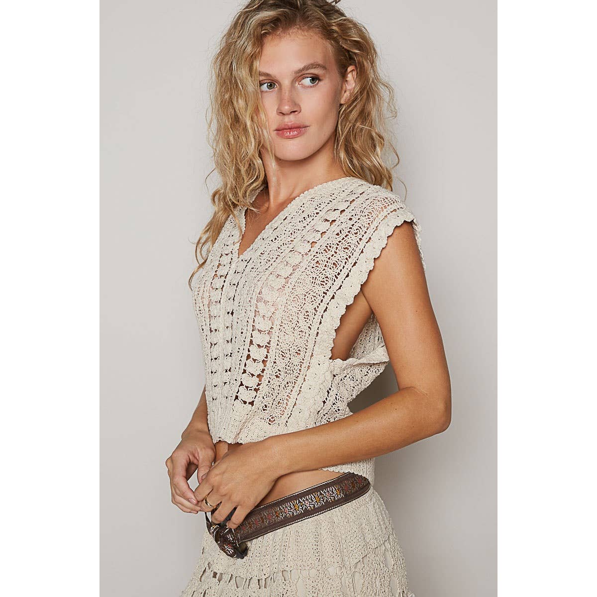 V-neck sleeveless solid crochet top