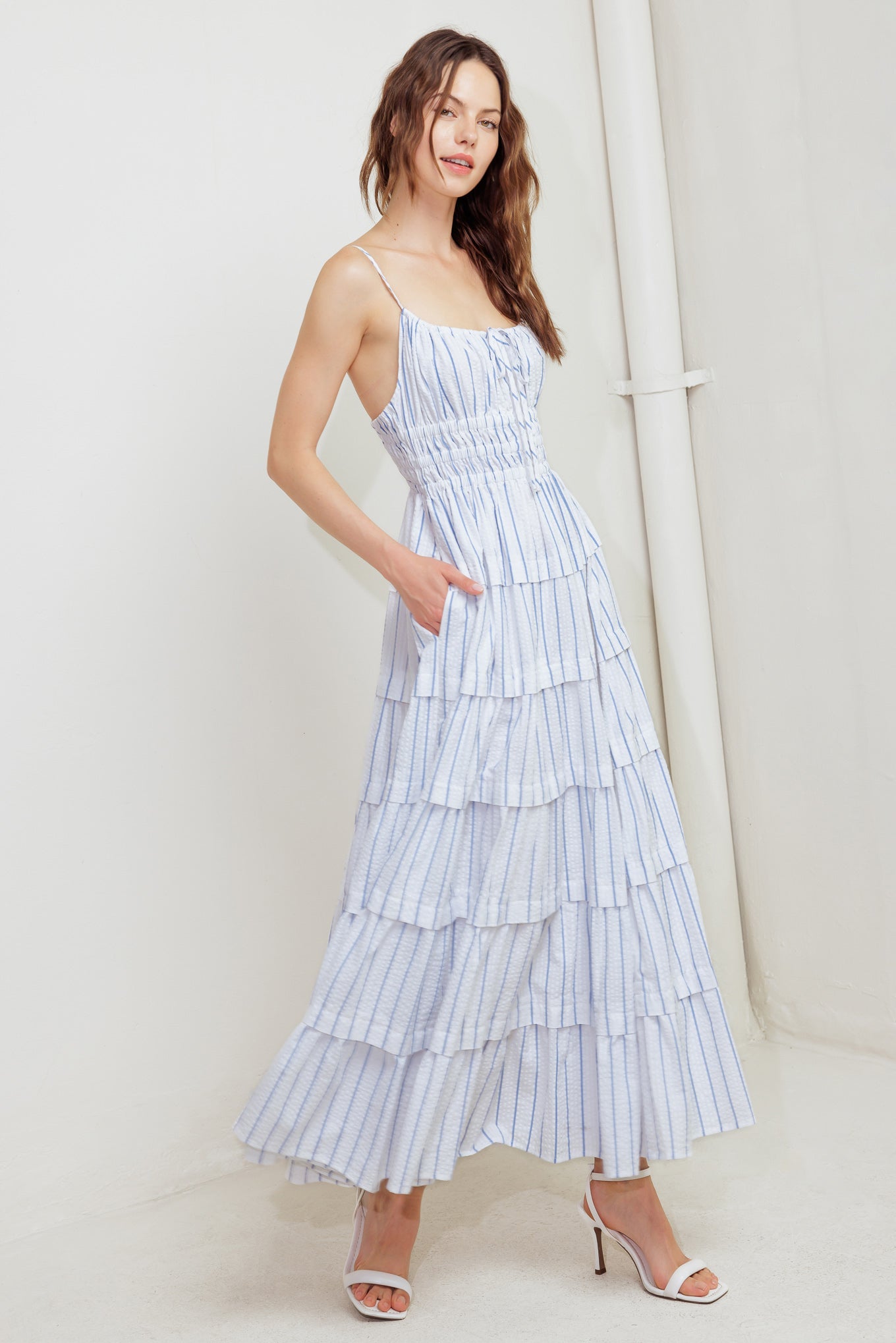 BREEZE NOTE WOVEN MIDI DRESS Flying Tomato