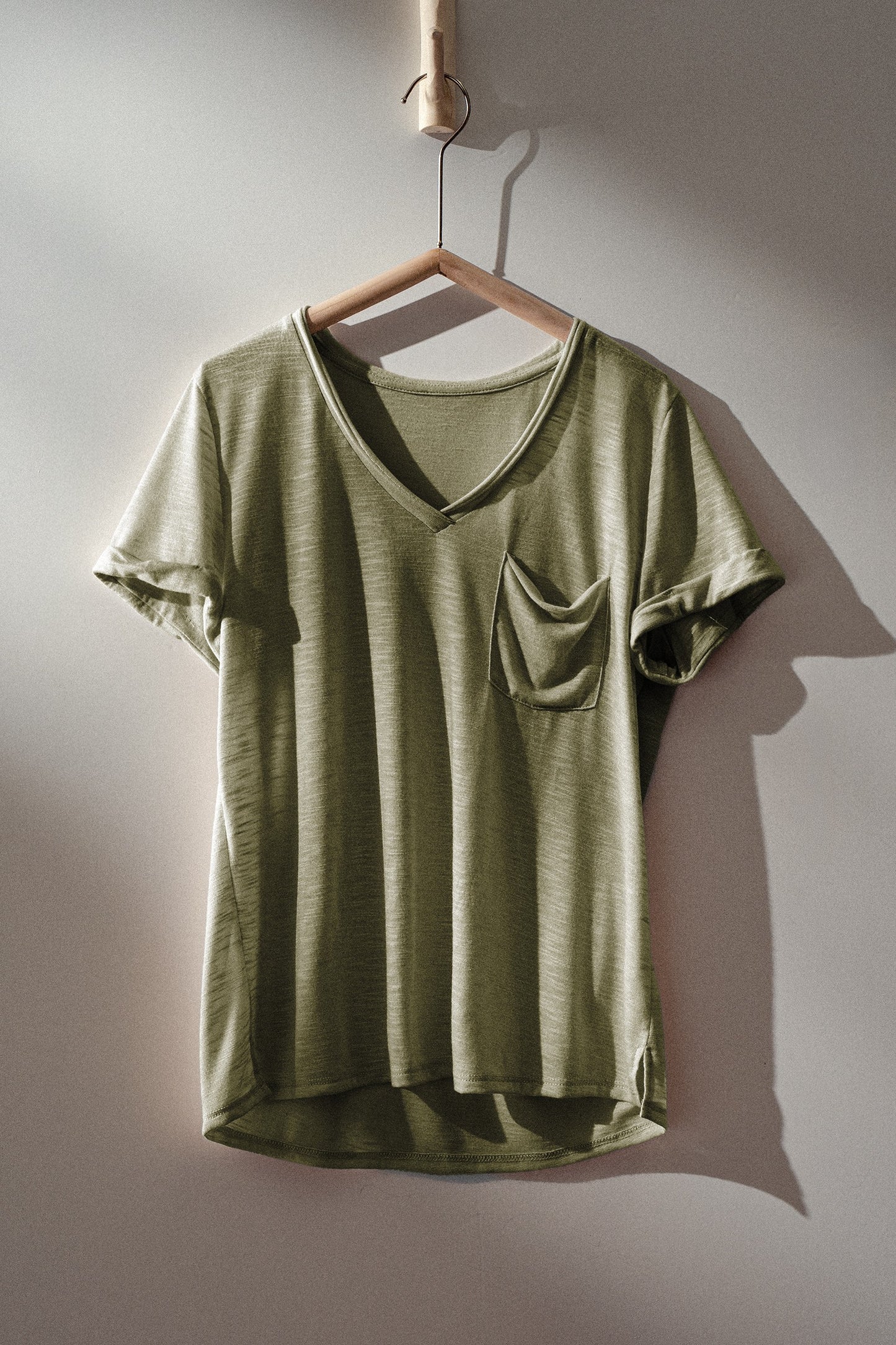 FINAL SALE- RELAXED V NECK SHORT SLEEVE SLUB TOP OLIVE
