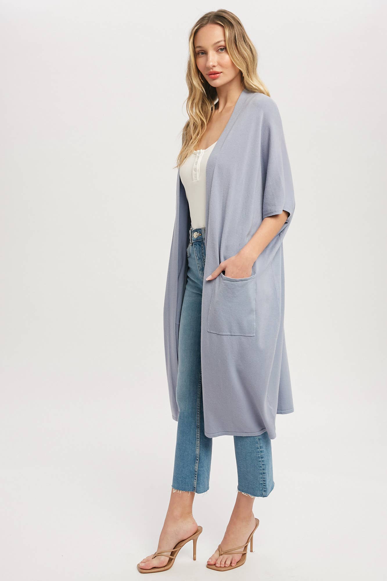 SOFT YARN OVERSIZED 3/4 SLEEVE CARDIGAN Bluivy