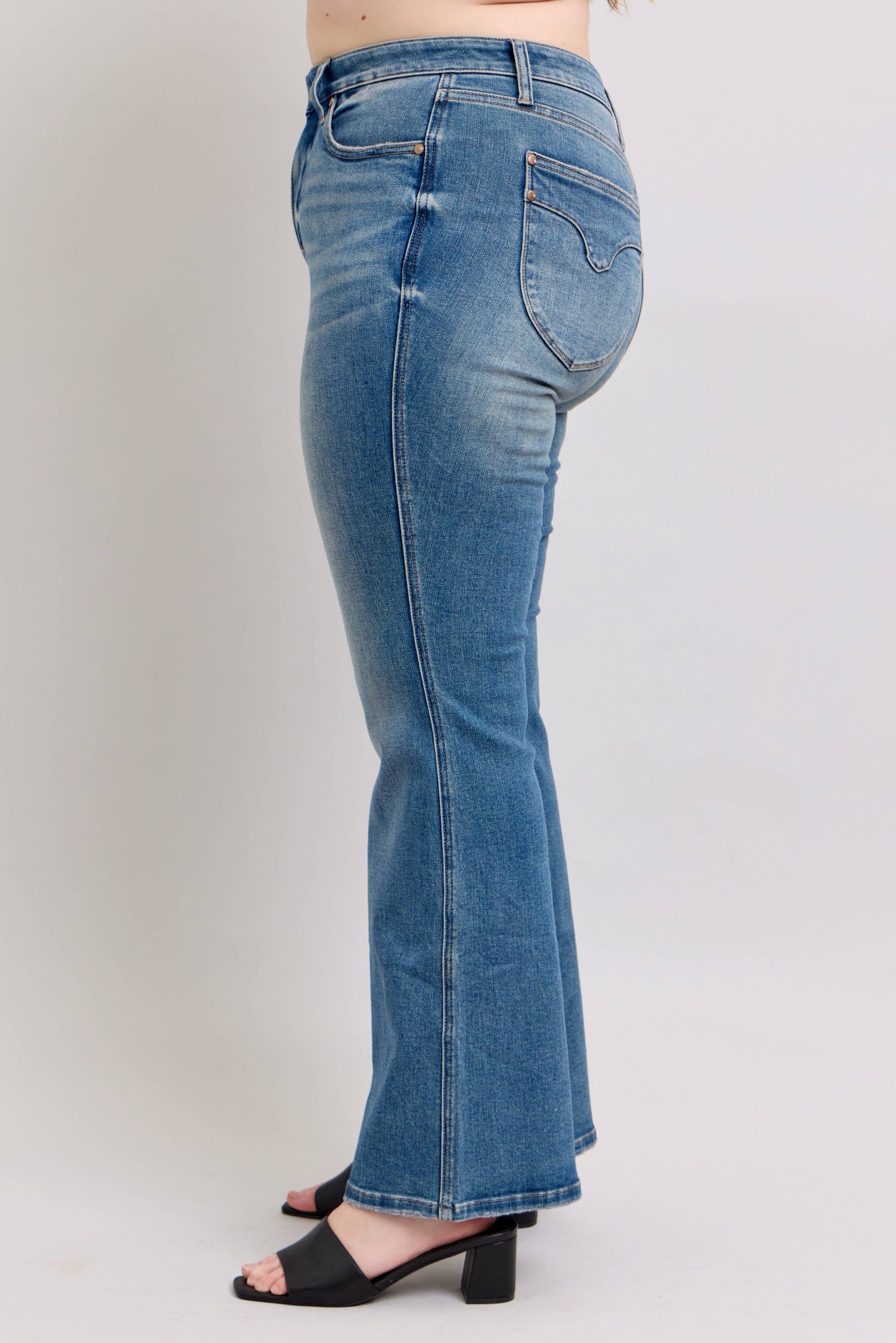 MR Tummy Control Vintage Wash Judy Blue Jeans