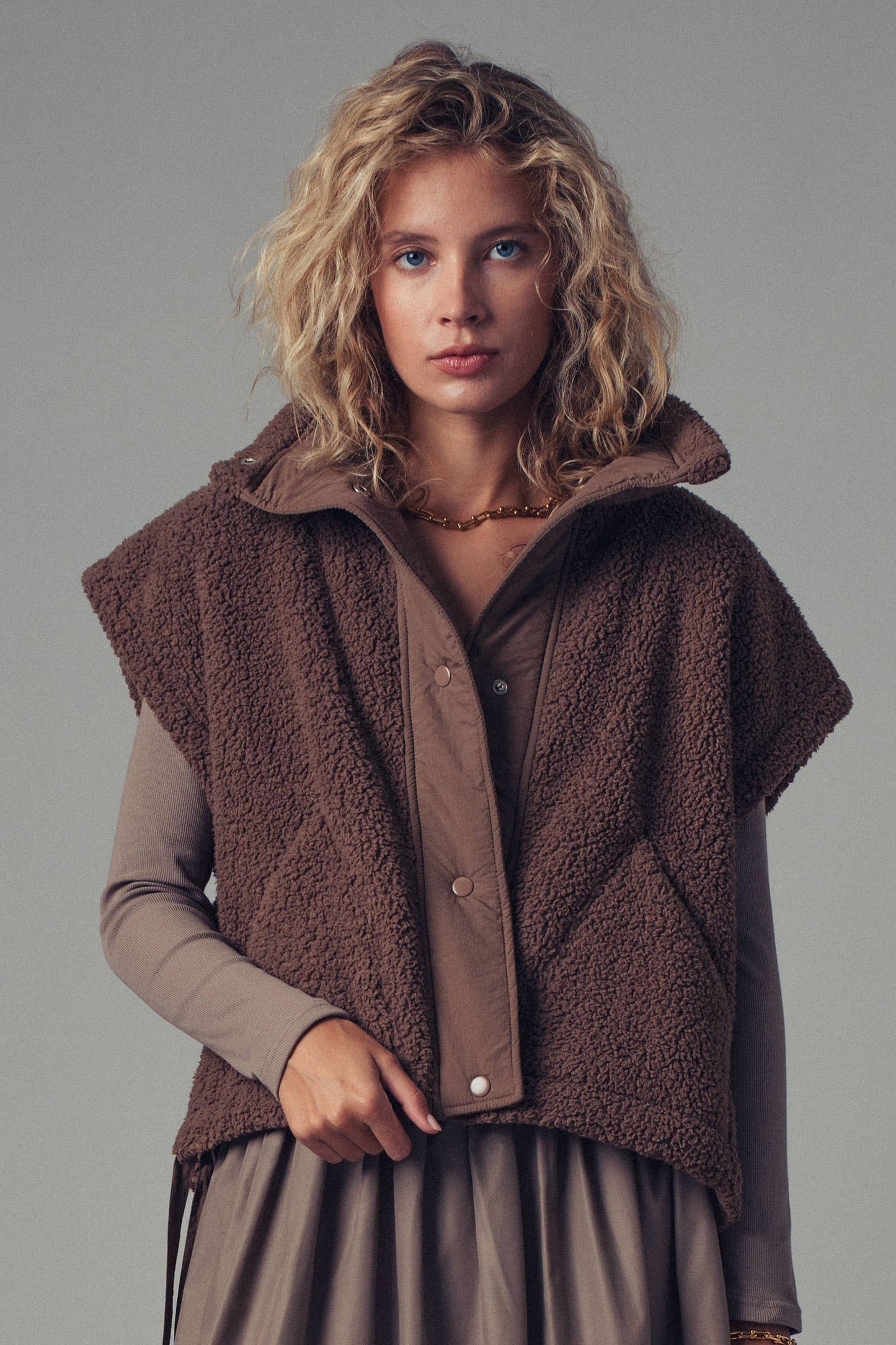 Quilted Collar Boxy Sherpa Vest Urban Daizy