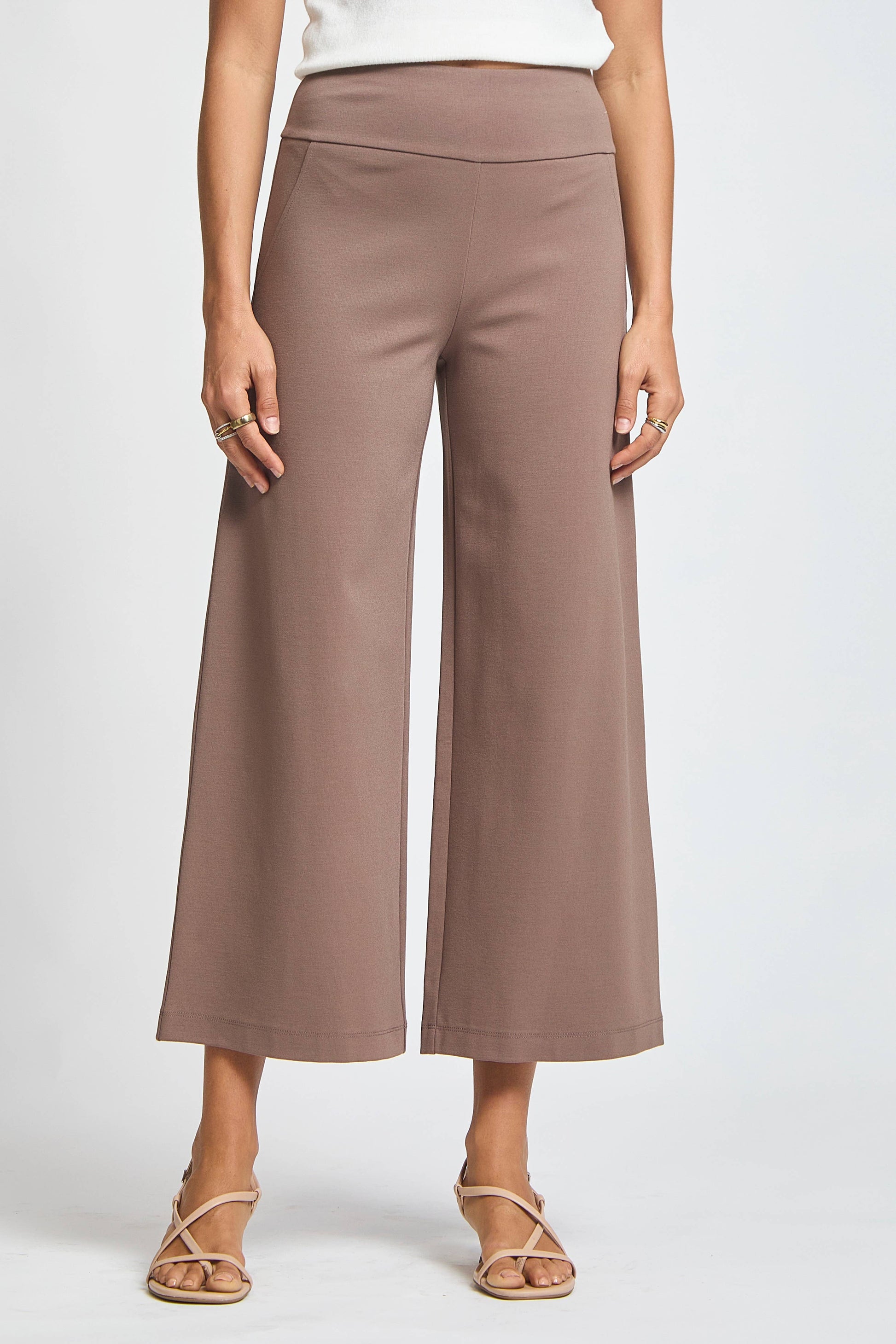 Magic Wide Cropped Pants Dear Scarlett