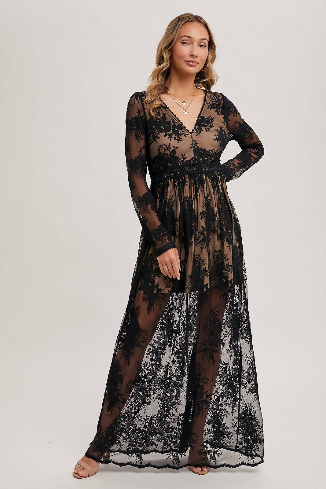BOHO FLORAL LACE V-NECK MAXI DRESS WITH LINING Bluivy
