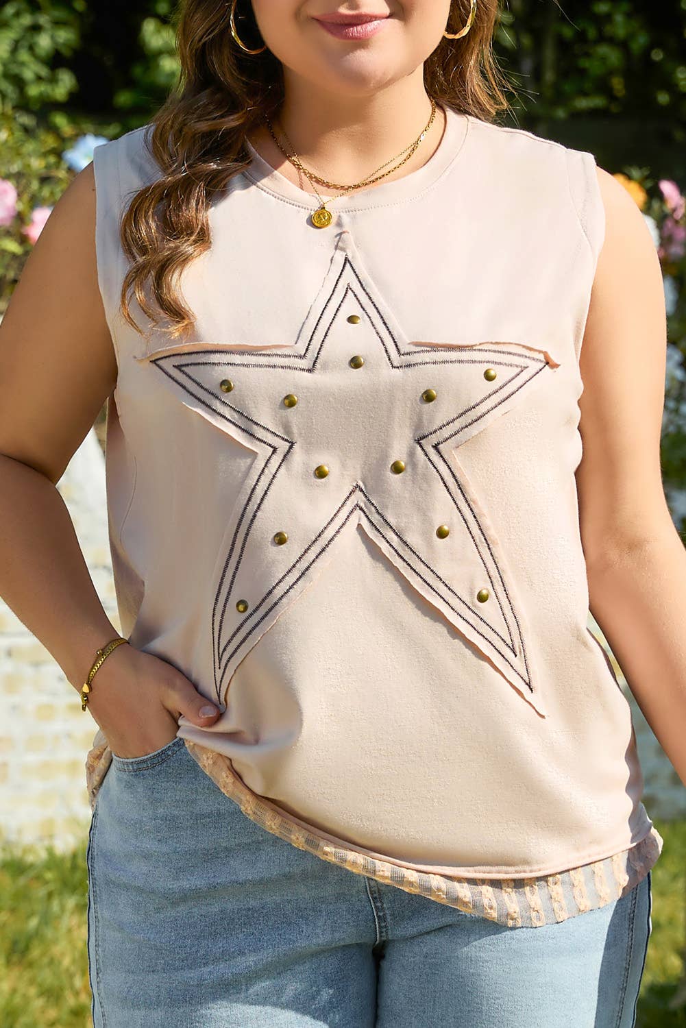 Studded Star Lace Patchwork Hem Plus Size Tank Top