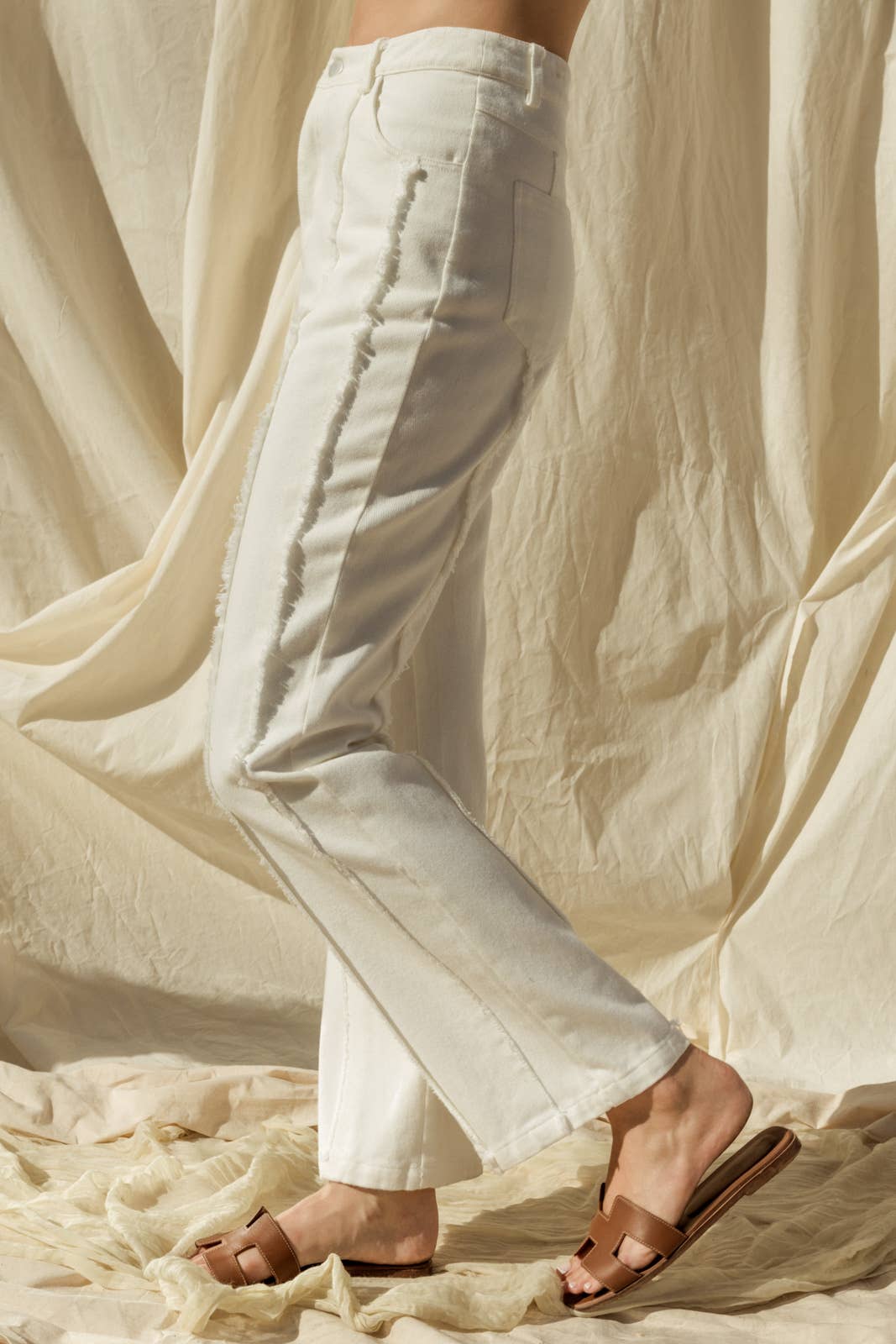 FRAYED HEM FLARE PANTS