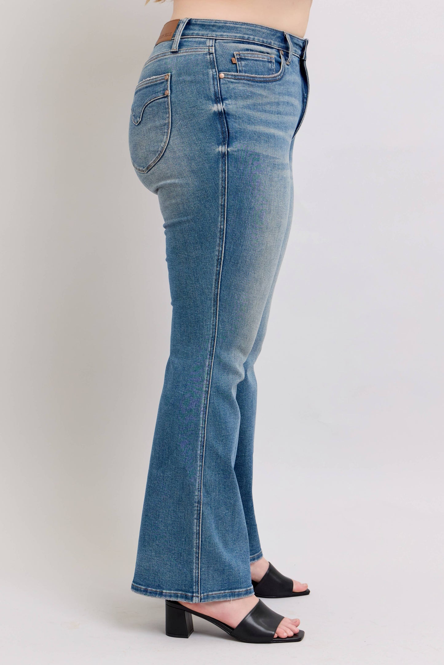 MR Tummy Control Vintage Wash Judy Blue Jeans