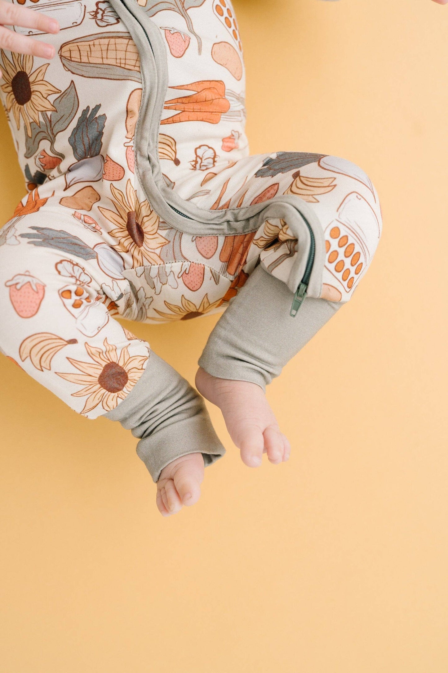 Farmers Market Bamboo Sleeper Emerson+Ivory