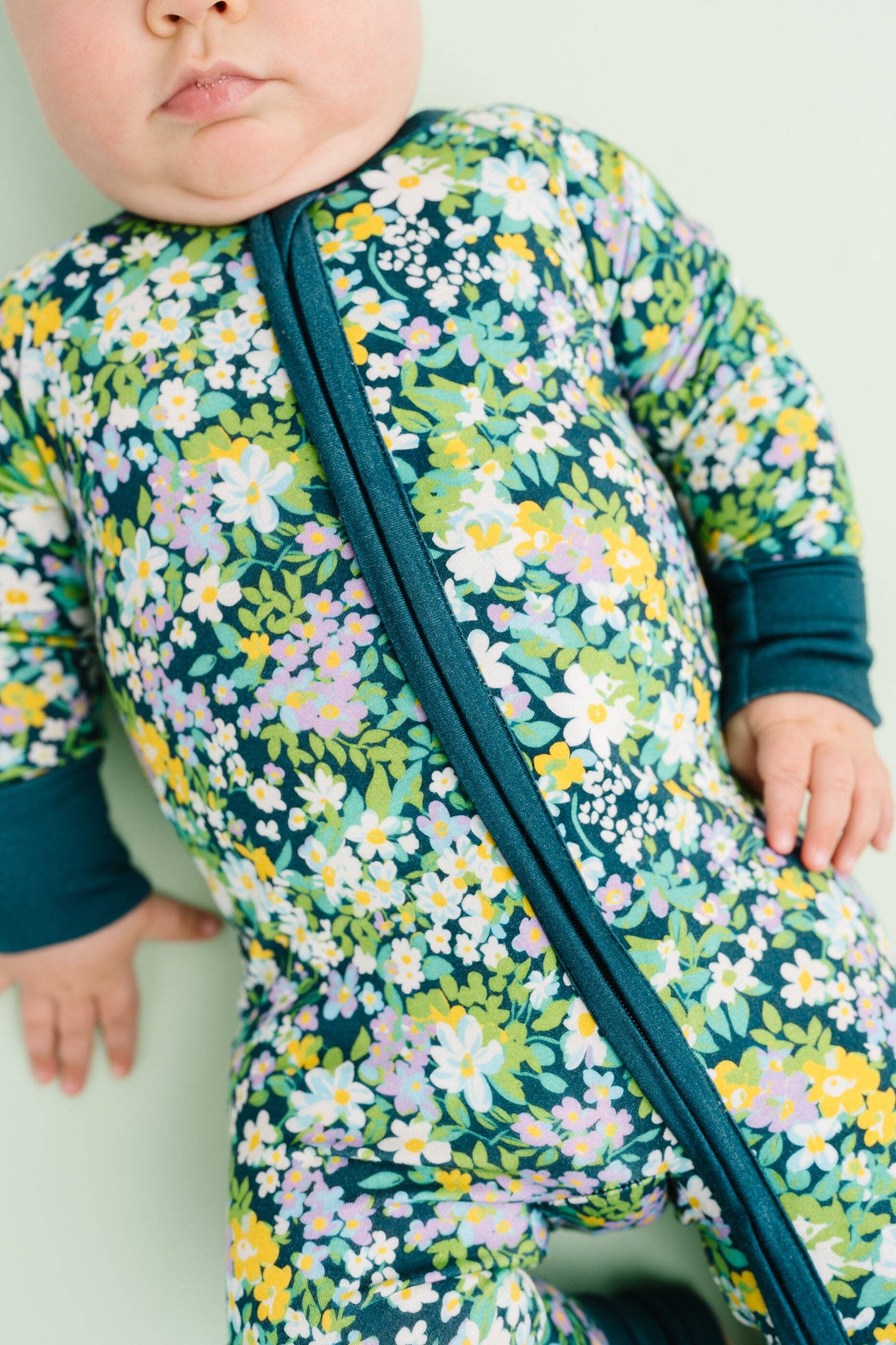 Breezy Floral Bamboo Sleeper Emerson+Ivory