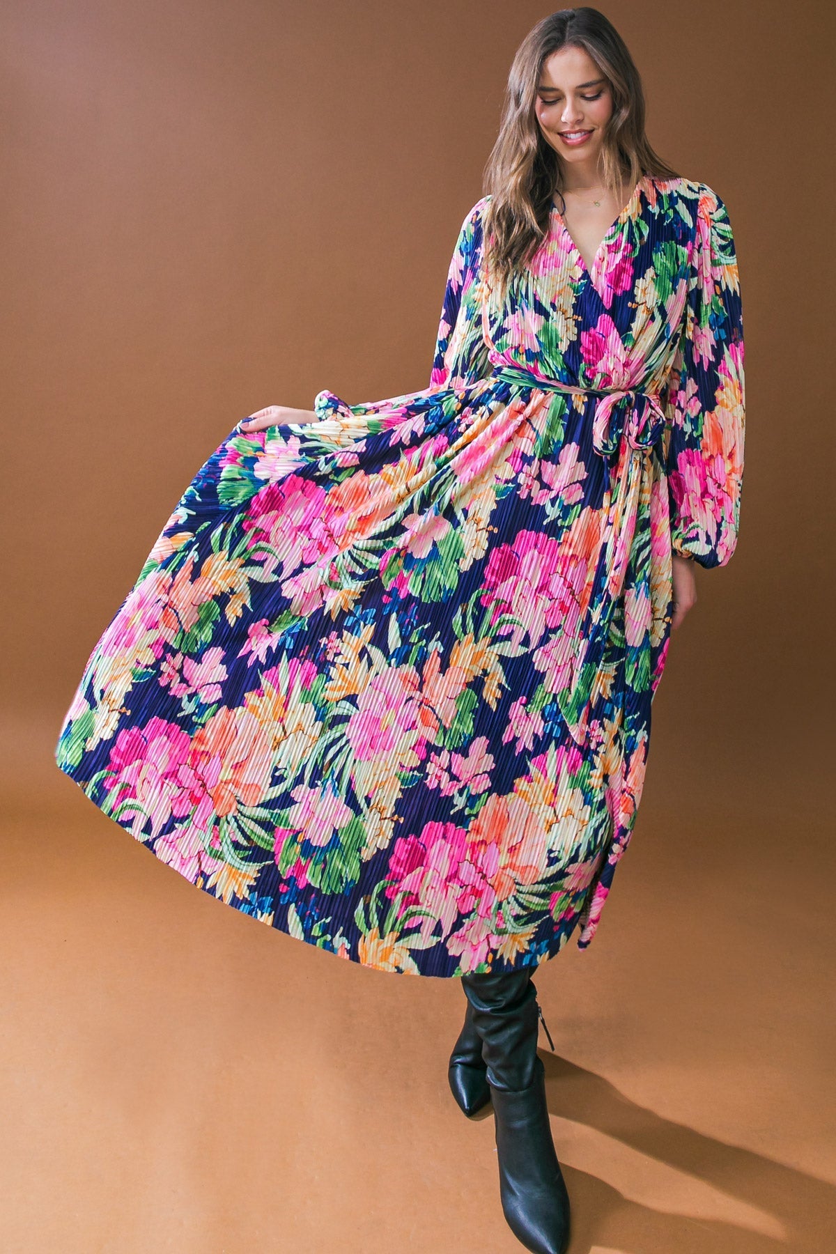 BREATHTAKING MOMENT WOVEN PLISSE MIDI DRESS Flying Tomato