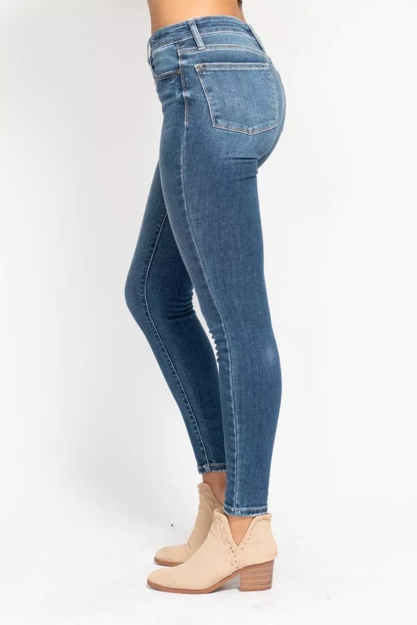 Judy Blue Full Size High Rise Button Fly Skinny Jeans Plus Size - 926 West