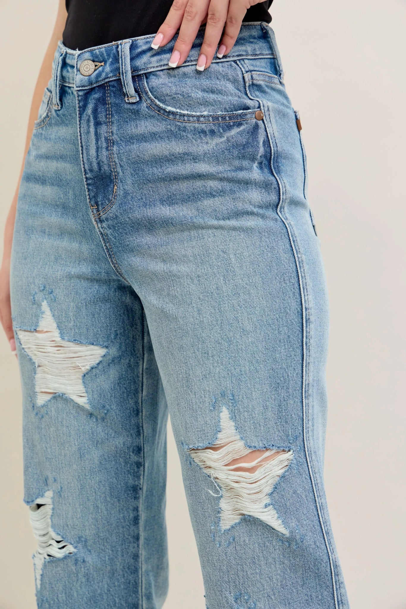 Judy Blue Full Size High Waist Rigid Magic Star Shaped Destroy 90's Straight Jeans Plus Size - 926 West
