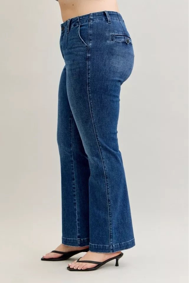 Judy Blue Full Size Mid Rise Bootcut Jeans with Welt Pockets Plus Size - 926 West