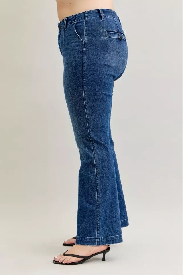 Judy Blue Full Size Mid Rise Bootcut Jeans with Welt Pockets Plus Size - 926 West