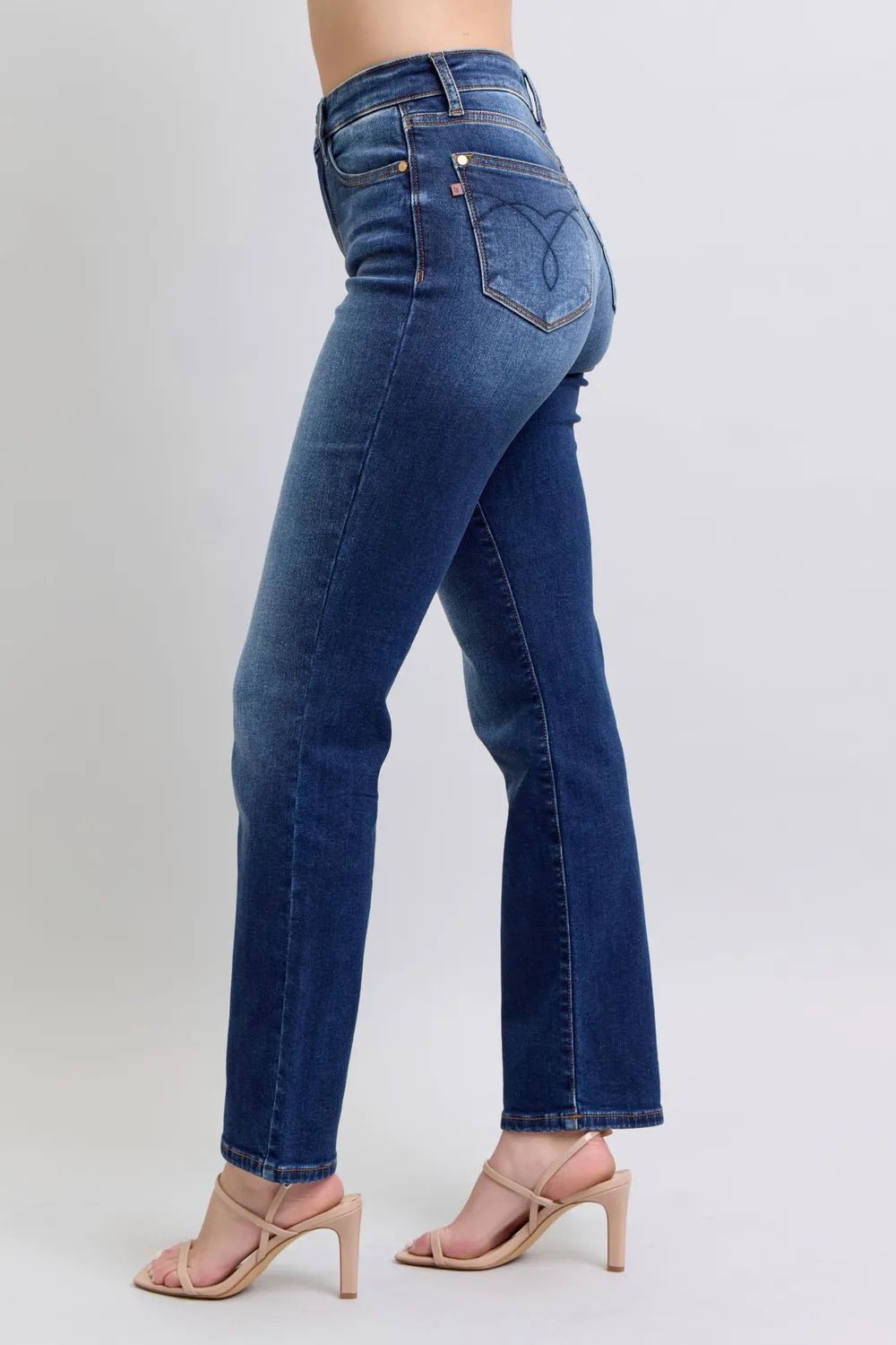 Judy Blue Full Size Washed Straight Leg Jeans with Pockets - 926 West