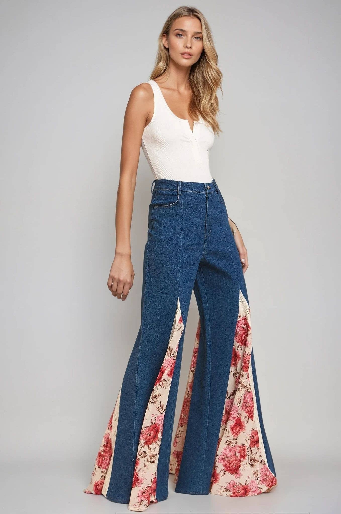 LACE DETAIL WIDE LEG JEANS MID DENIM - 926 West