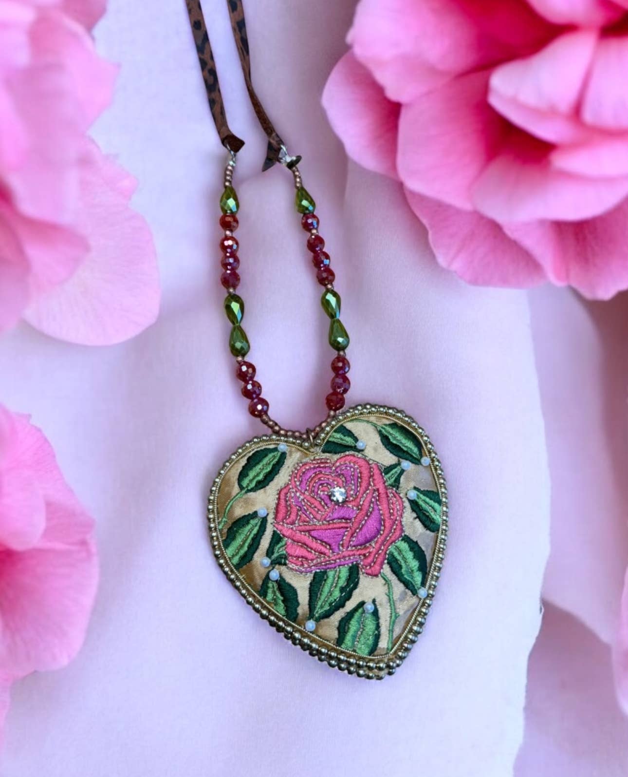 Satin Embroidered Rose Heart Necklace - 926 West