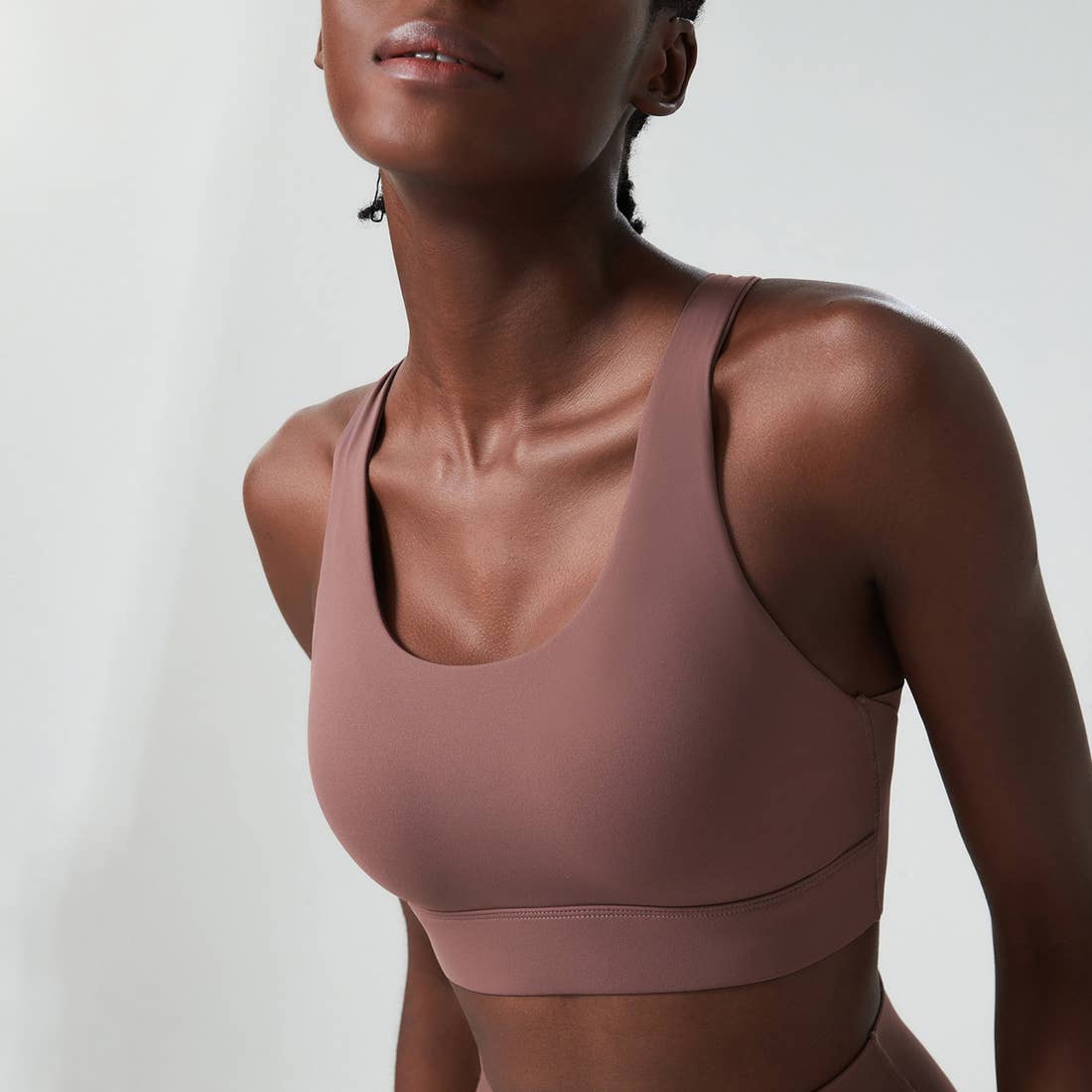 Solid Color Back Buckle High Support Fitness Sports Bra - 926 West